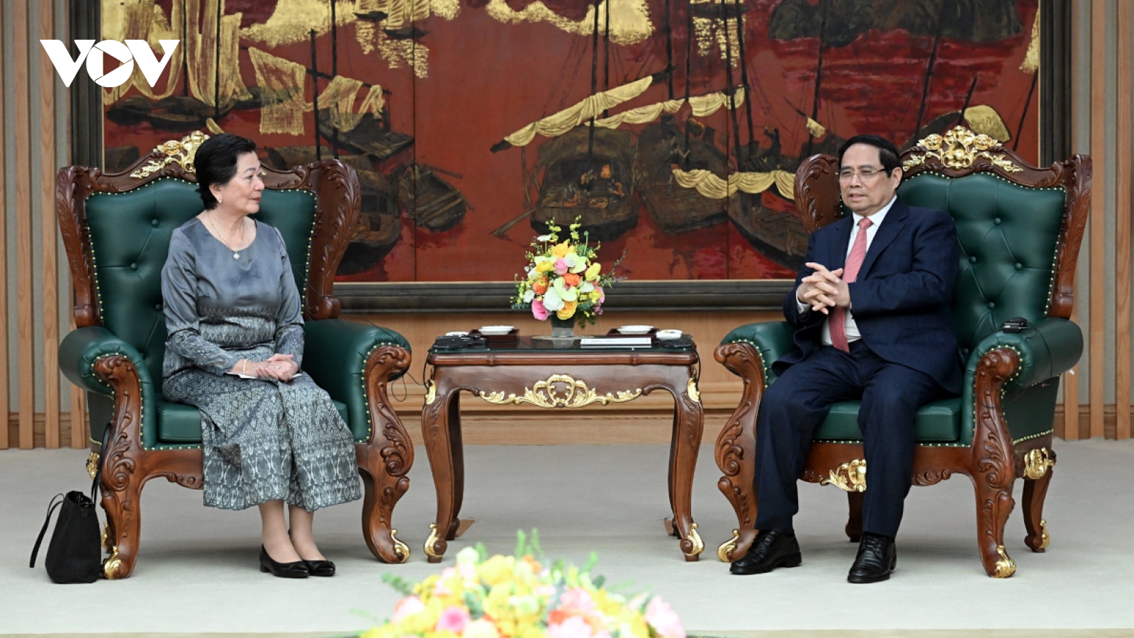 PM pushes closer economic ties with Cambodia